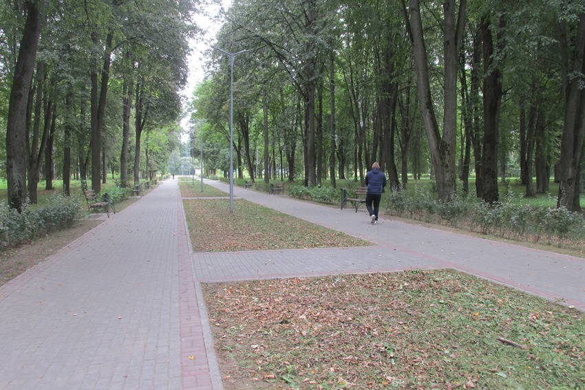 старейший парк на берегу Днепра