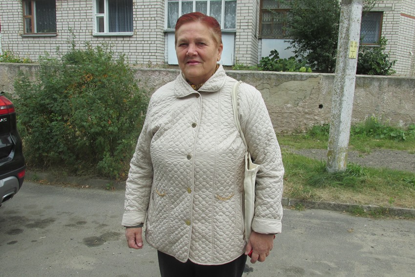 Жительница дома ветеранов льнокомбината Валентина Степановна КАРКОШКА 