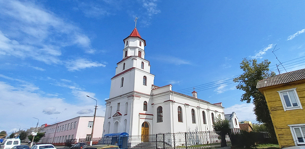 11 Kostel